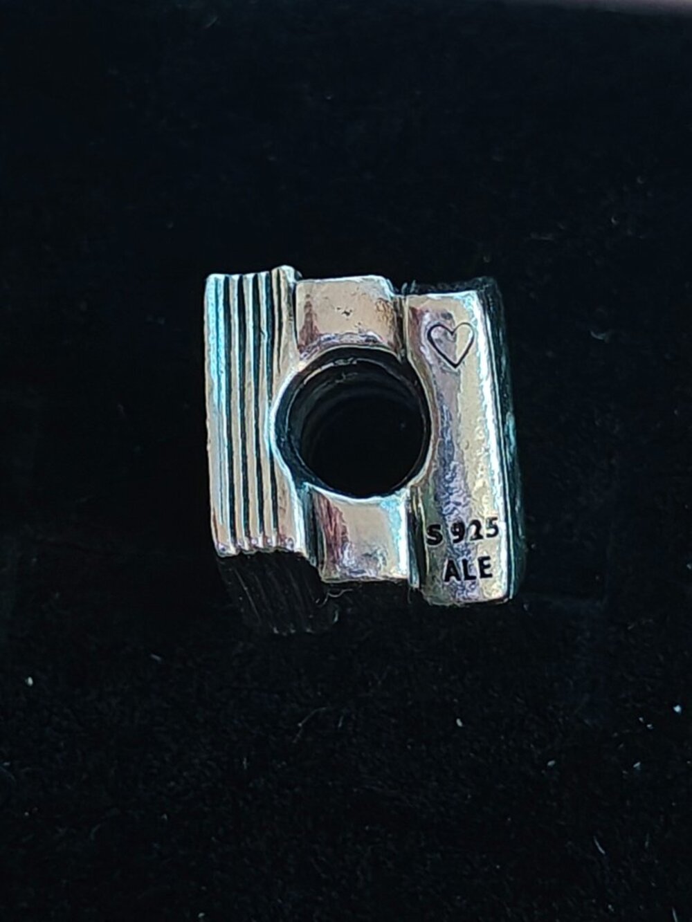 Authentic Pandora Study Books Charm – 790536 Sterling Silver (Retired) - Picture 11 of 12